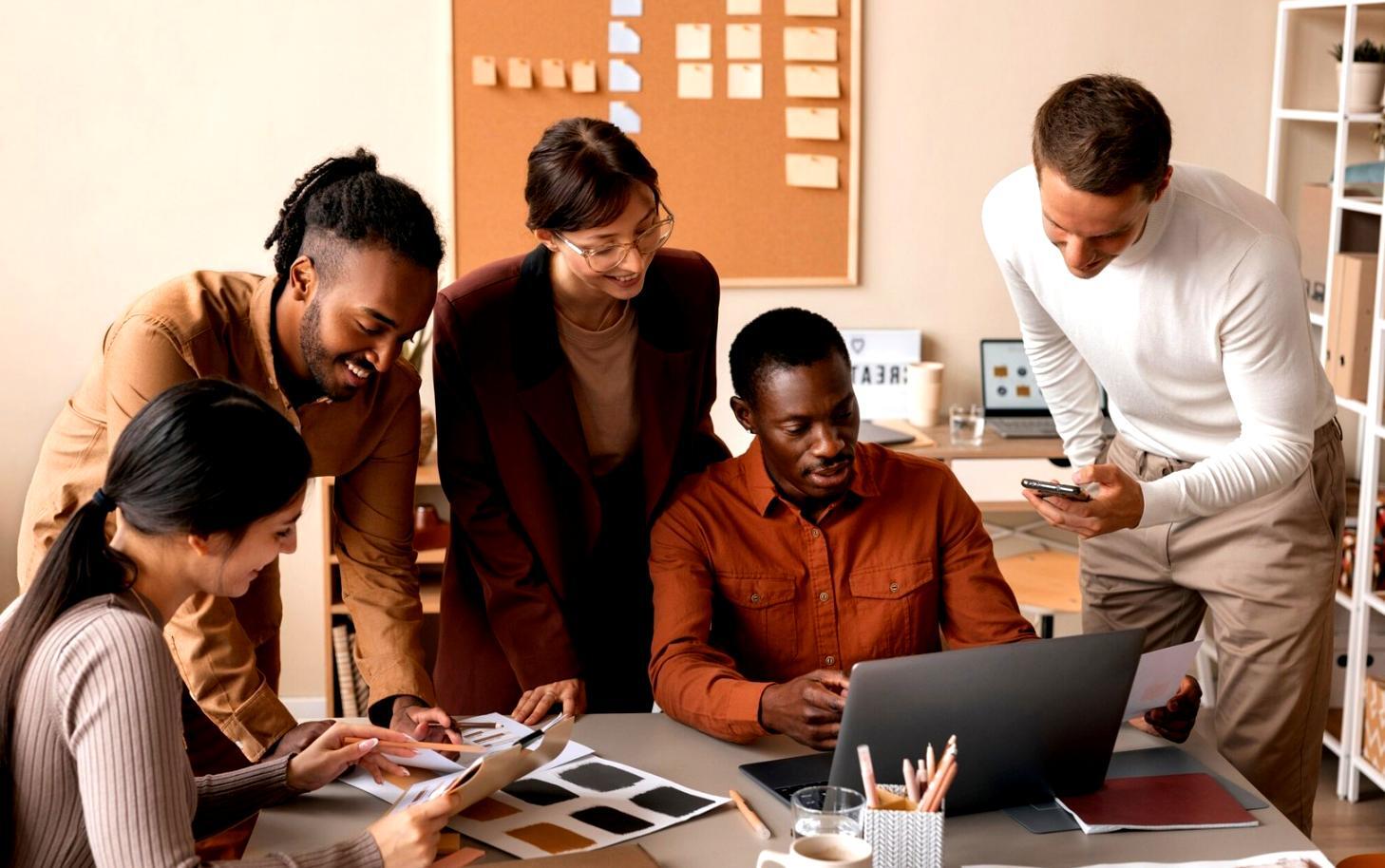 Sessione di apprendimento interattivo con focus sul pensiero critico
